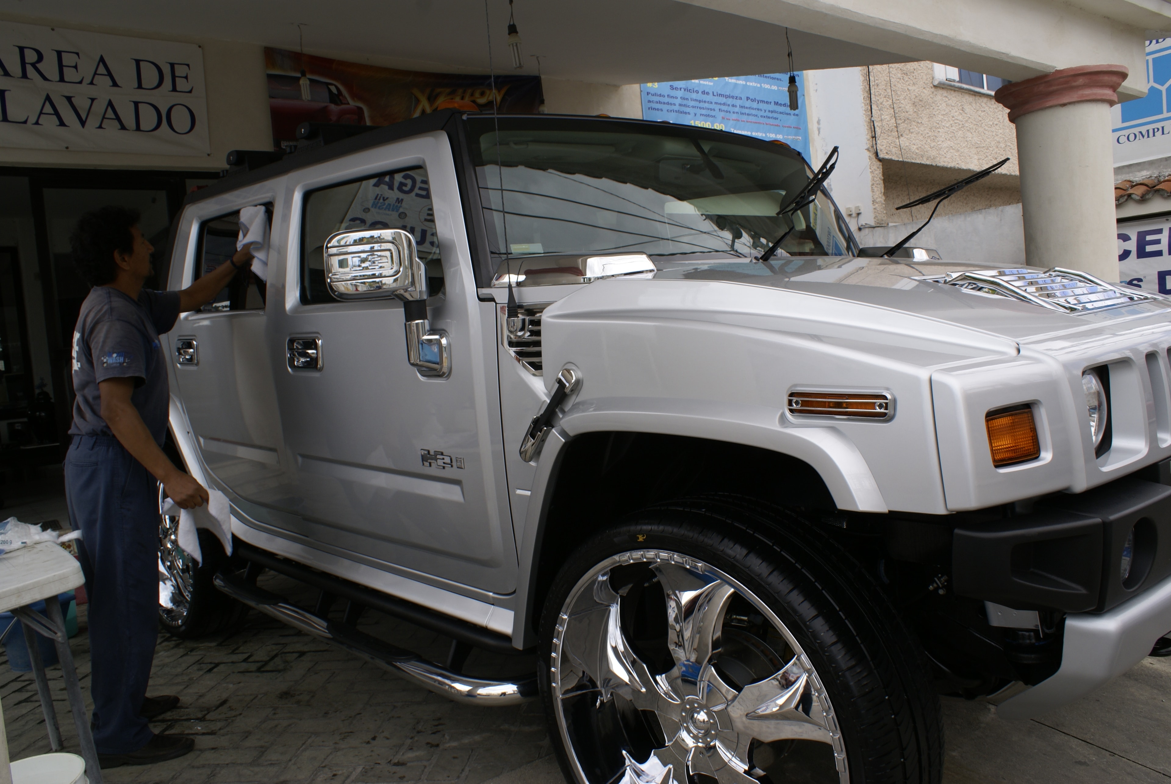 Hummer H2 — proceso de detallado exterior